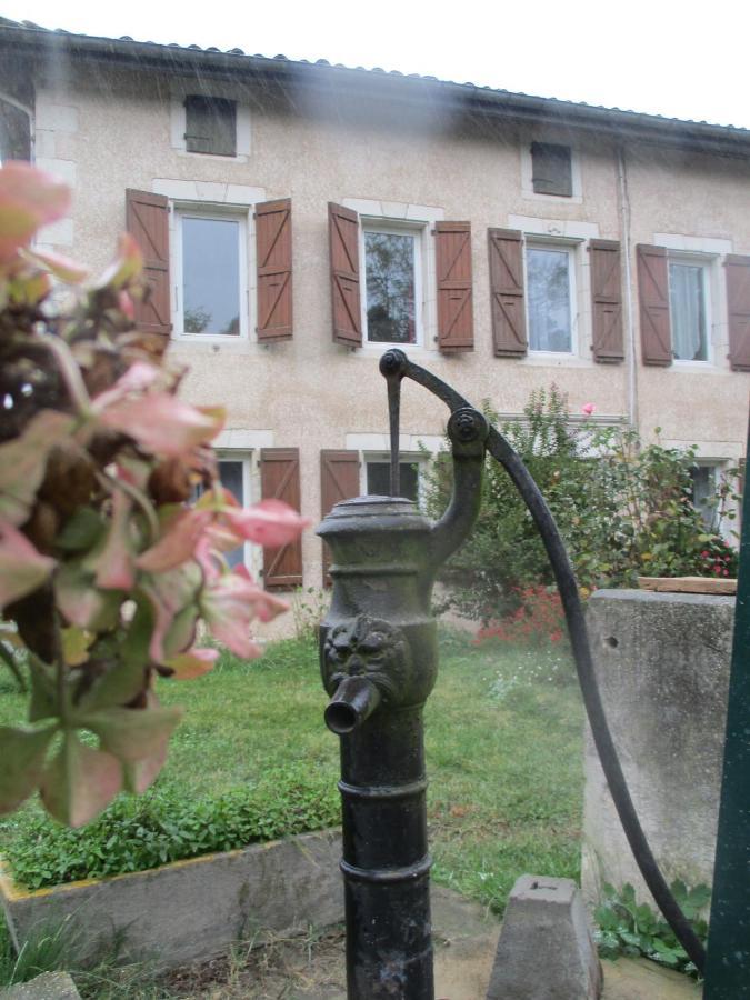La Maison Saint Roch Hotel Martres-Tolosane Exterior foto